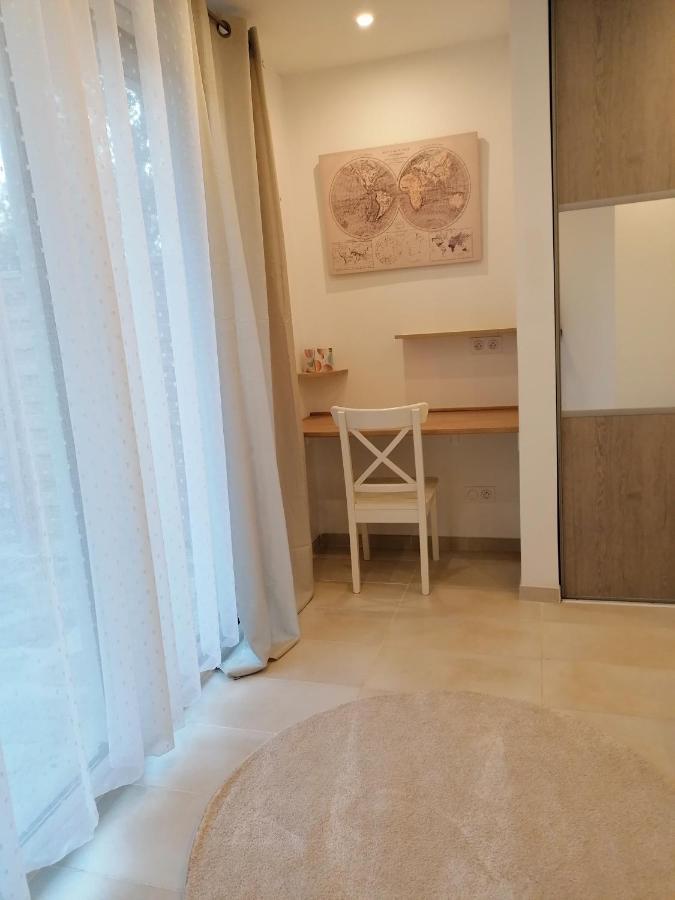 Appartement T2 Rez De Villa Proche Bord De Mer Льо Праде Екстериор снимка